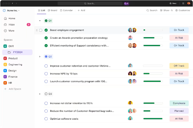 Interface do ClickUp mostrando um painel de gerenciamento de projetos