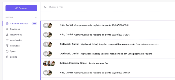 Interface da caixa de entrada do Optiwork mostrando a organização de emails e mensagens